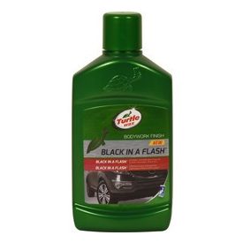   Turtle Wax BLACK IN A FLASH külső műanyag ápoló foly. 300ML