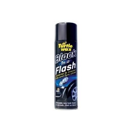 Turtle Wax BLACK IN A FLASH külső műanyag ápoló spray 500ml